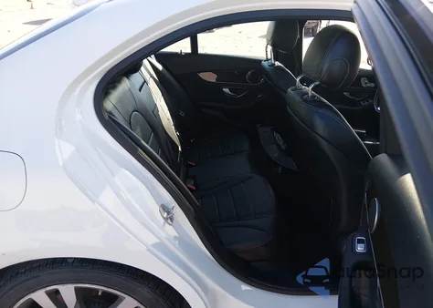 2016 Mercedes-Benz C 300 Luxury from USA, damaged, VIN 55SWF4JB0GU105504